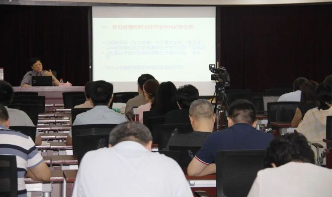 金碚談經濟全球化：堅持方向，深化改革，以更大的開放融入經濟全球化